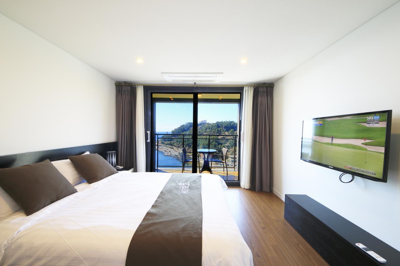 Hotel Yeon Seogwipo Luaran gambar
