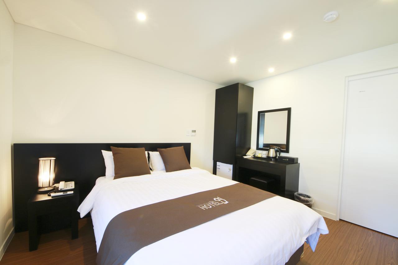 Hotel Yeon Seogwipo Luaran gambar