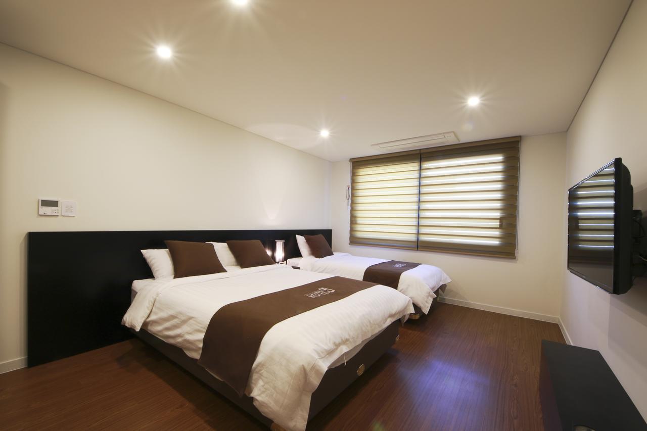 Hotel Yeon Seogwipo Luaran gambar