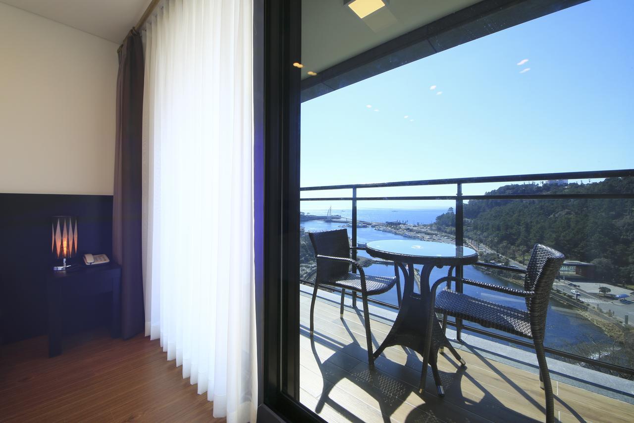 Hotel Yeon Seogwipo Luaran gambar